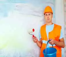 Pintor em Maringá com andaime